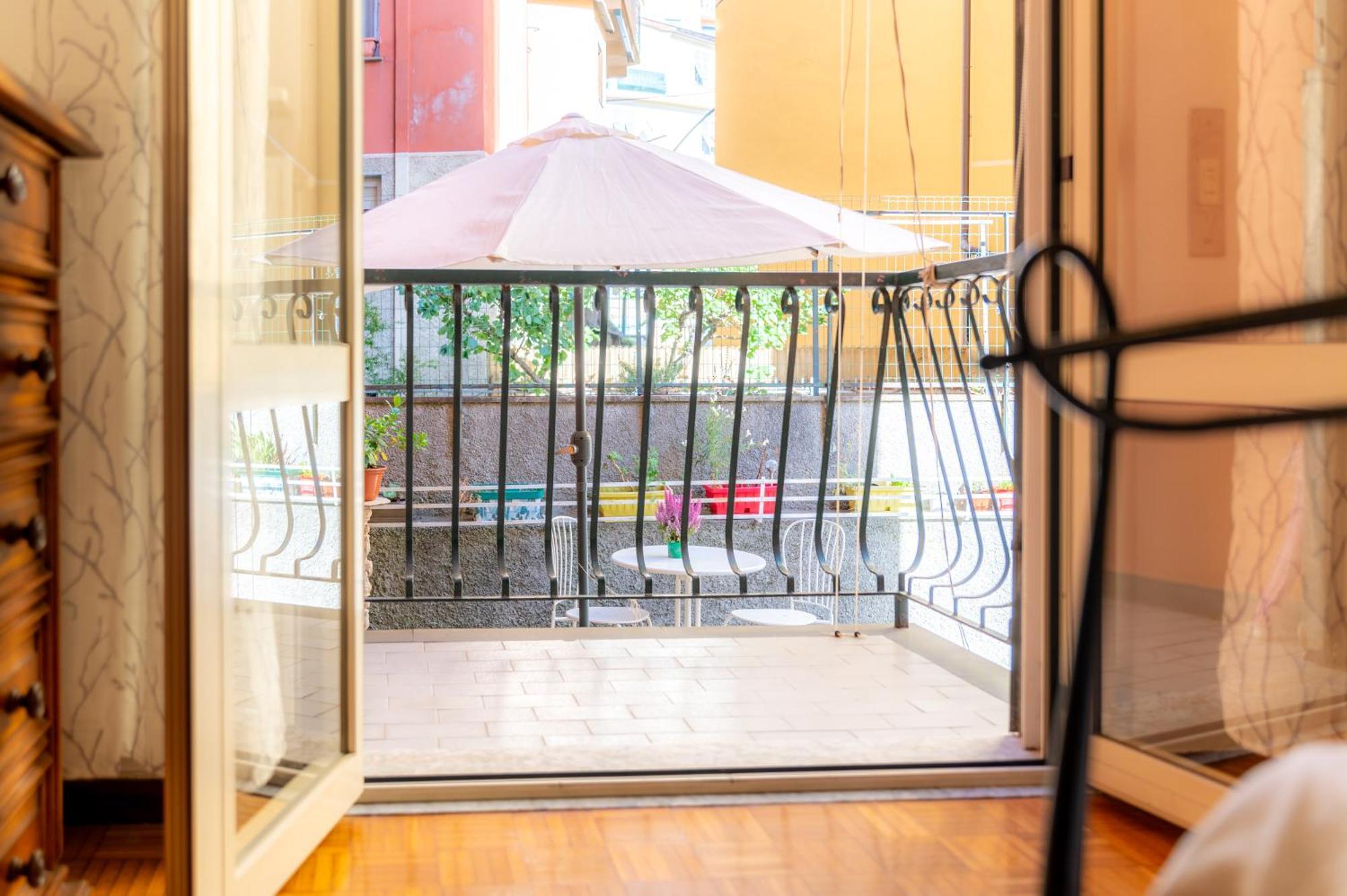 Maison D' Ofelia Chiavari Buitenkant foto