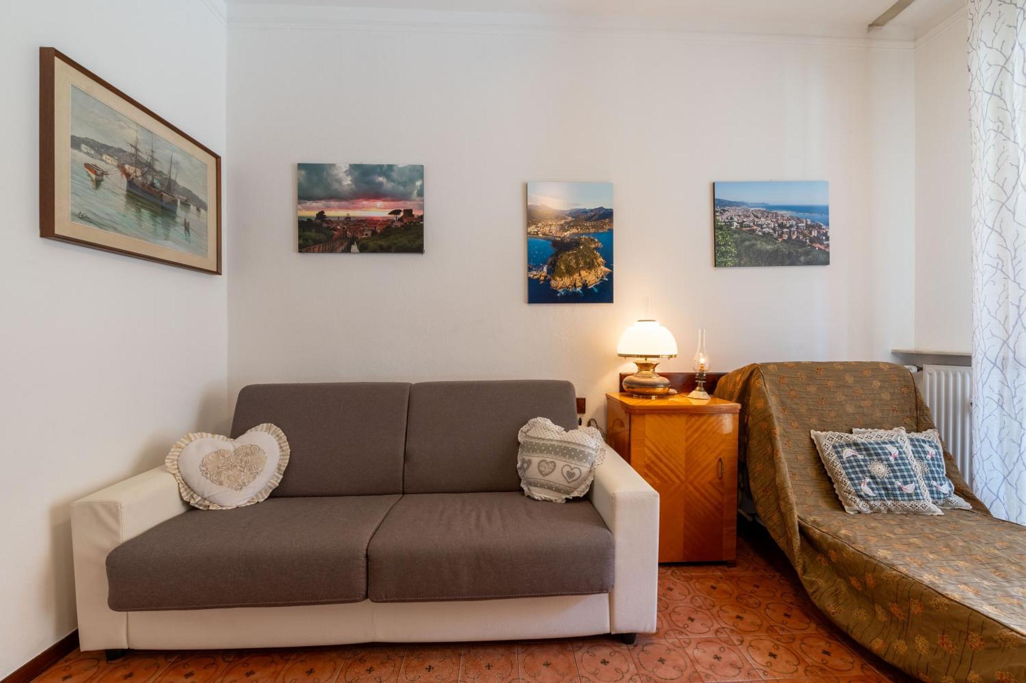 Maison D' Ofelia Chiavari Buitenkant foto